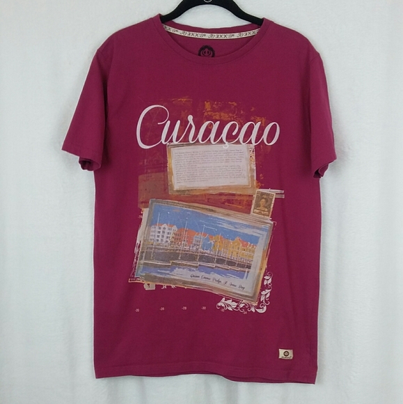 ⭐️ 5 for $25 ⭐️ Curacao Women's  Fushia Tshirt sz Large - Picture 1 of 7